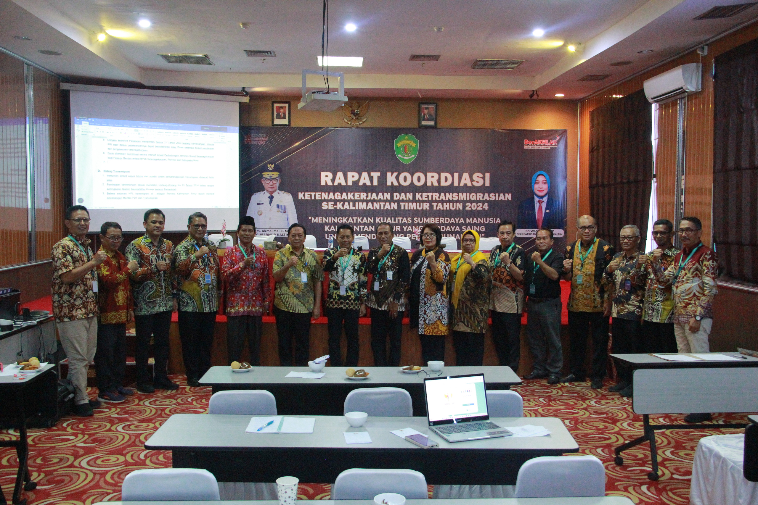 Panel dan Diskusi Rapat Koordinasi Ketenagakerjaan dan Ketransmigrasian Se-Kalimantan Timur Tahun 2024