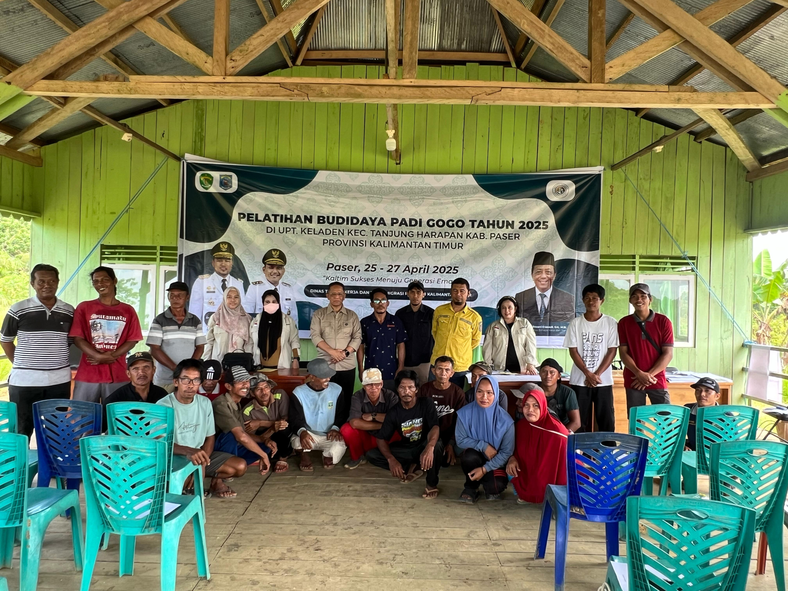 Disnakertrans Kaltim gelar Pelatihan Budidaya Padi Gogo dan Jagung Tahun 2025 di UPT Kladen Kec. Tanjung Harapan Kabupaten Paser Prov. Kaltim.